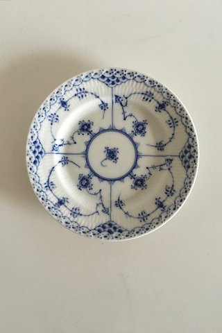 Royal Copenhagen Blue Fluted Half Lace Plate No 576