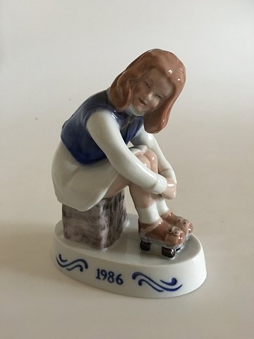 Bing and Grondahl Annual Figurine of Jenny -The rollerskate girl from 1986