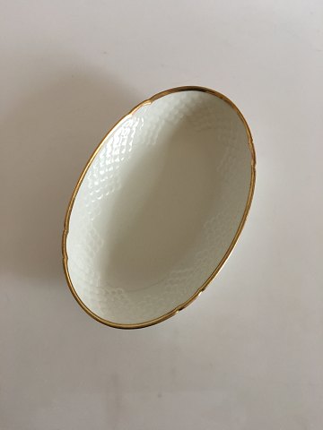 Bing & Grondahl Aakjaer Oval Cake Bowl No 39