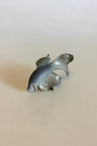 Royal Copenhagen Figurine of Fantail No. 3064