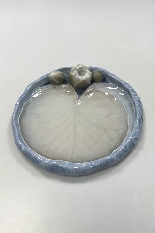 Bing and Grøndahl Art Nouveau Dish with Water Lilly No. 2359