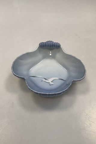 Bing and Grondahl Seagull Seashell Bowl No. 42