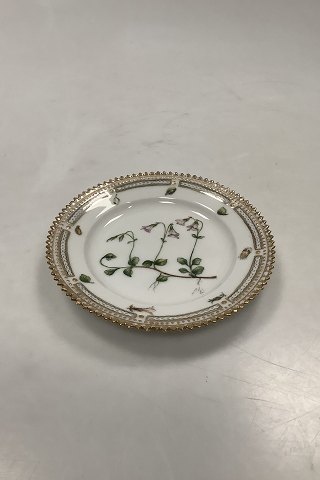 Royal Copenhagen Private Painted Flora Danica Cake Plate No 3552