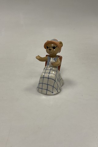 Bing and Grondahl Figurine Victoria in a chair 2006