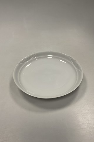 Royal Copenhagen White Magnolia Glazed Cake Dish No 422