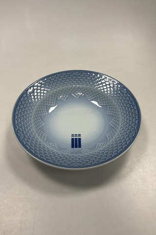 Bing and Grondahl Blue Tone - Seashell Hotel Large Deep Plate No 714/1008 MED 
LOGO