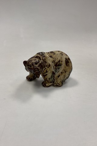 Royal Copenhagen Stoneware Figurine of a Bear No. 20179 / Varelotteriet
