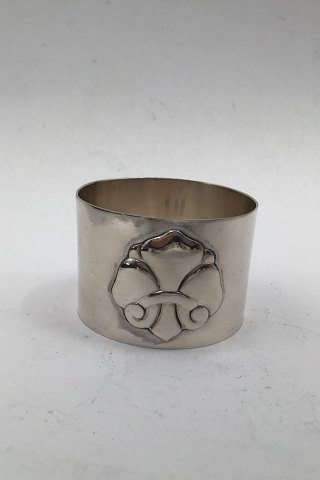 Dansk Arbejde Silver Fransk Lilje (French Lily) Napkin Ring (1920)