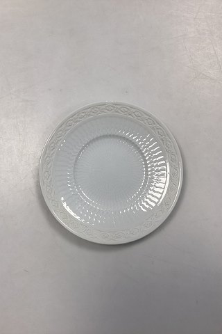Royal Copenhagen White Fan Side Plate No. 615