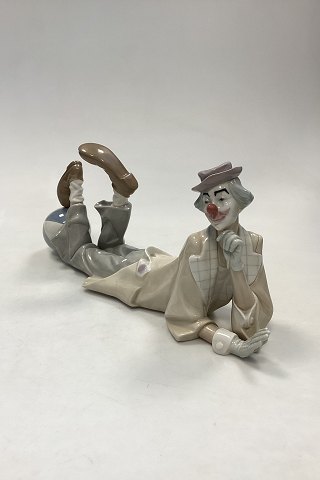 Lladro Porcelain Figurine of Clown with Ball