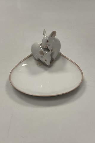 Bing og Grondahl Art Nouveau Bowl with 2 mice No. 1562