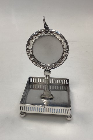 Watch holder in silverplating