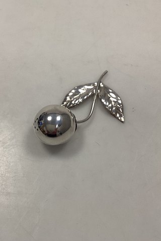 Georg Valdemar Nielsen Flower Shaped Silver Pepper Shaker