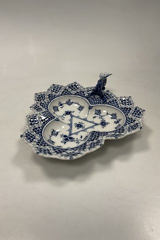 Royal Copenhagen Blue Fluted Full Lace Cake Dish No 1077