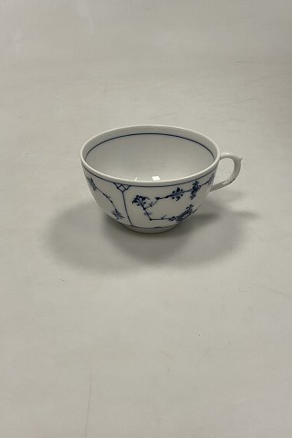 Royal Copenhagen Blue Fluted Plain Tea Cup No 465