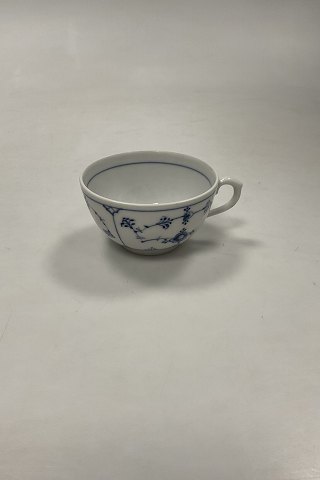 Royal Copenhagen Blue Fluted Plain Tea Cup No 465