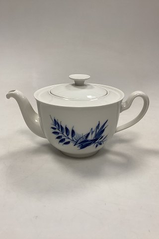 Royal Copenhagen Bleu Royal Teapot No. 9940
