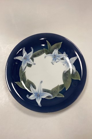 Royal Copenhagen Dish No. 1063/646