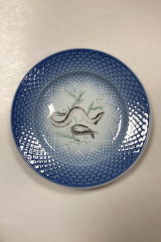 Bing and Grøndahl Blue Tone Fish Plate motif 8 Eel No. 716 - CHIPED/WORN