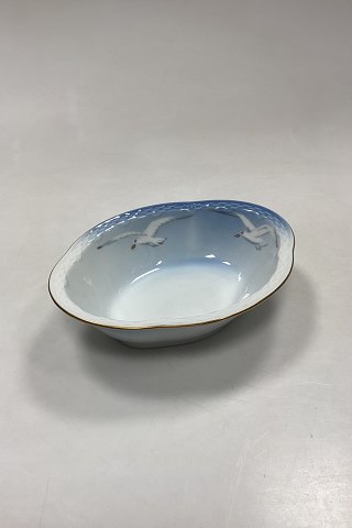 Bing and Grondahl Seagull with Gold Oval Vegetable Bowl No. 12A