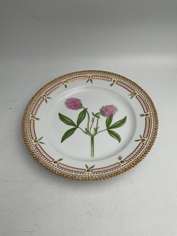 Royal Copenhagen Flora Danica Lunch Plate No. 20/3550
