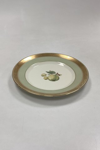 Royal Copenhagen Dagmar Fruitplate No. 9589