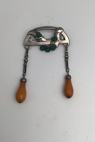 Georg Jensen 826 Silver Brooch Amber / Chrysopras (No 8) (1904-1908)