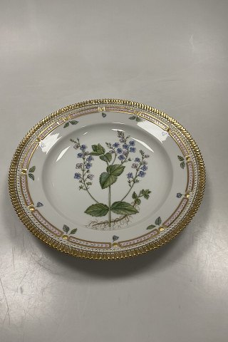 Royal Copenhagen Flora Danica Dinner Plate No 3549.